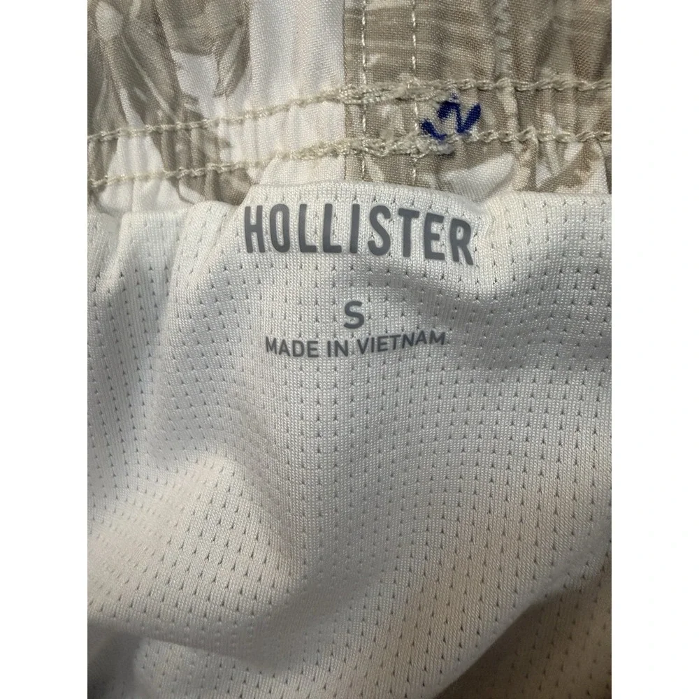 Hollister volley swim